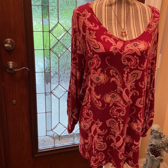 High Fifth long sleeve with scoop neck & roll up sleeve size 1 X - Picture 7 of 10